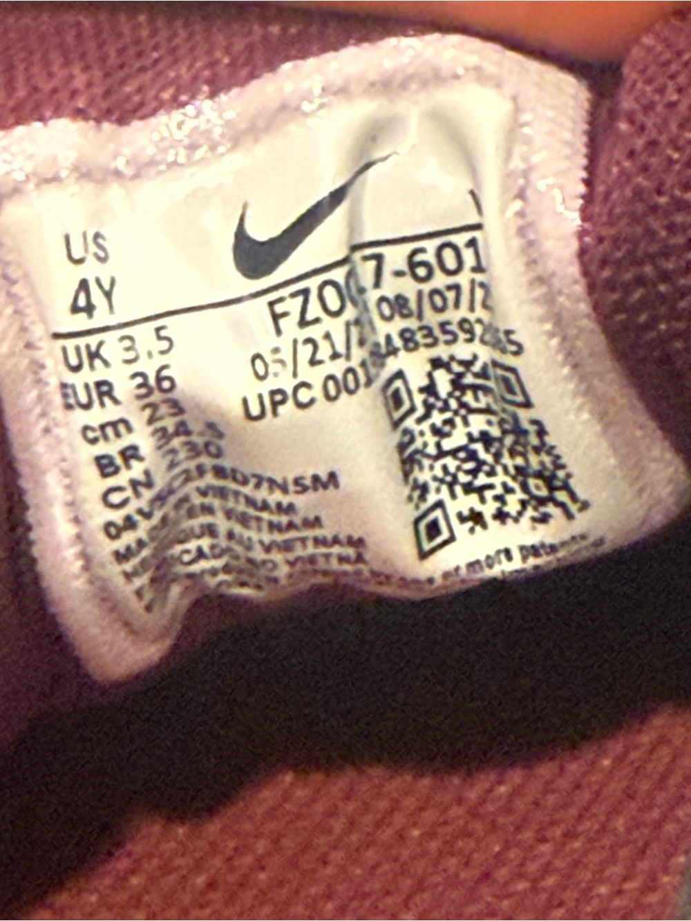 Nike Sonic Fly Big Kids’ Running Shoes Size 4Y Athletic Sneakers - Picture 9 of 9